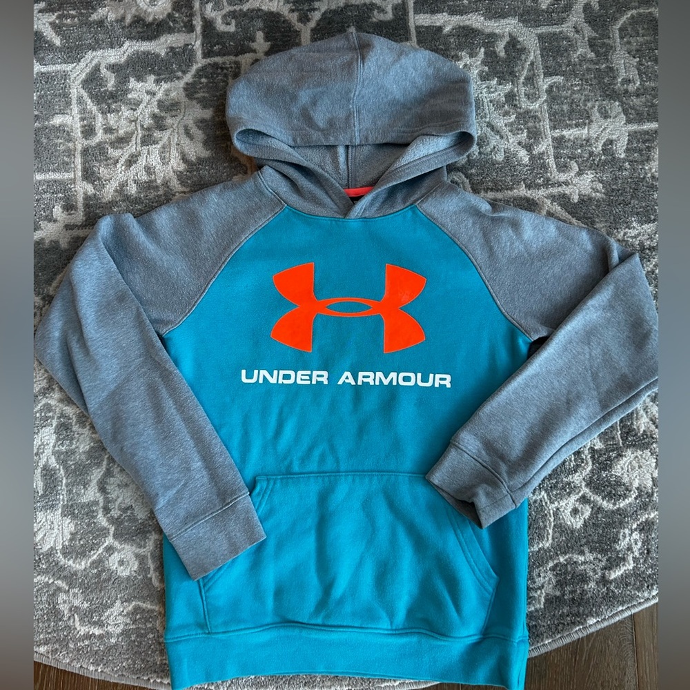 Under Armour Youth hoodie sweatshirt